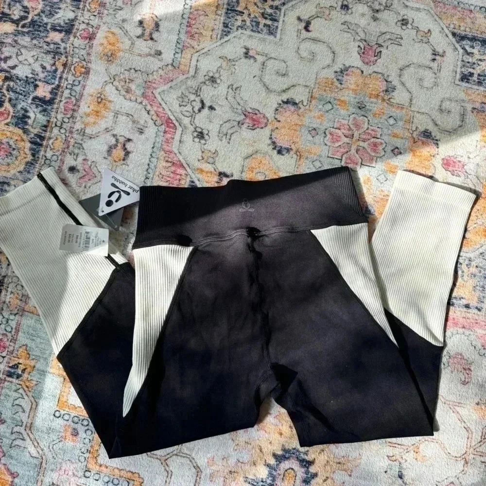 NWT Phat Buddha leggings black and white medium large - Picture 4 of 4